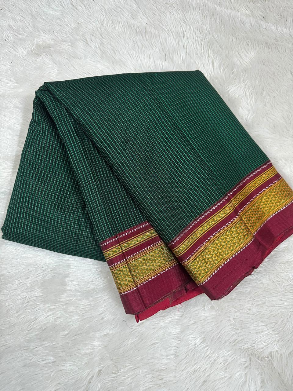 Special Boxchecks Ilkal Sare
Beautiful Colours
Trendy Ilkal Pure Silk Pallu &  Blouse Saree
Border Type : Chikki Paras Border
Fabric Body: Cottonsilk 
Palla: Pure Silk
Color: All Available
Blouse: Running- attached to the saree. 
Saree length: 6.20m