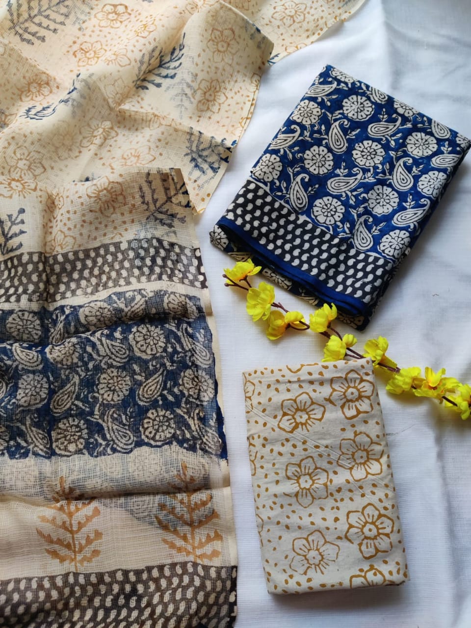 Block printed cotton suit with kota doriya duppta 
Top @ bottom *cotton*
Duptta  *kota doriya*