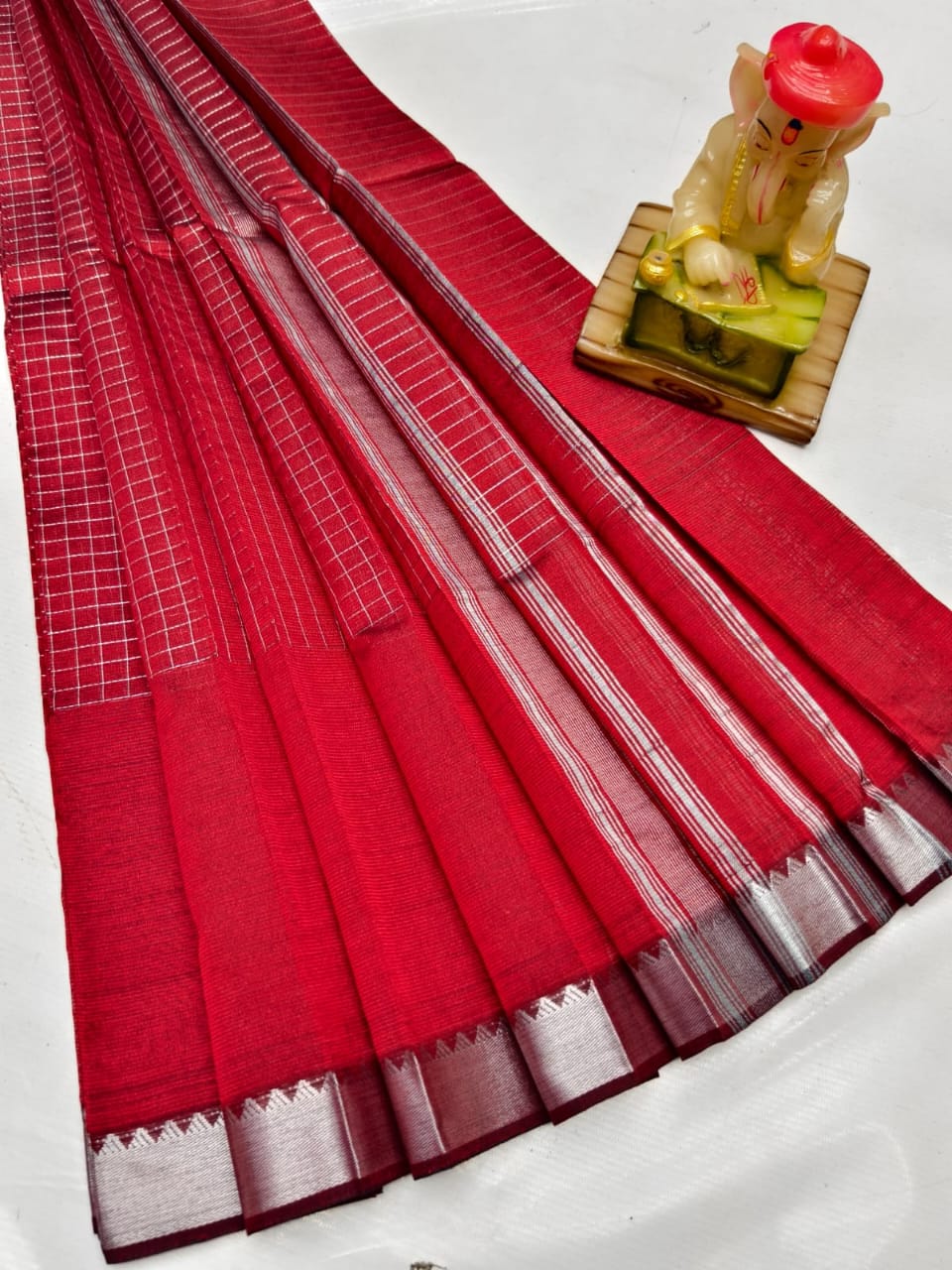 Meera | Mangalagiri pattu saree