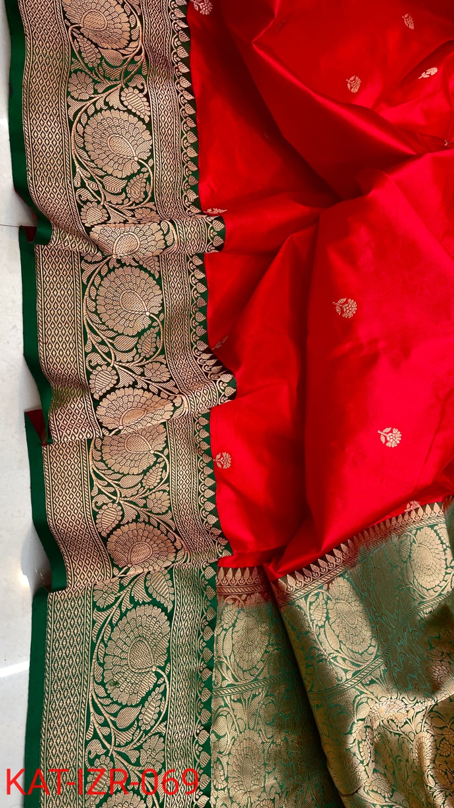 Busaina | Katan Silk Banarasee Saree