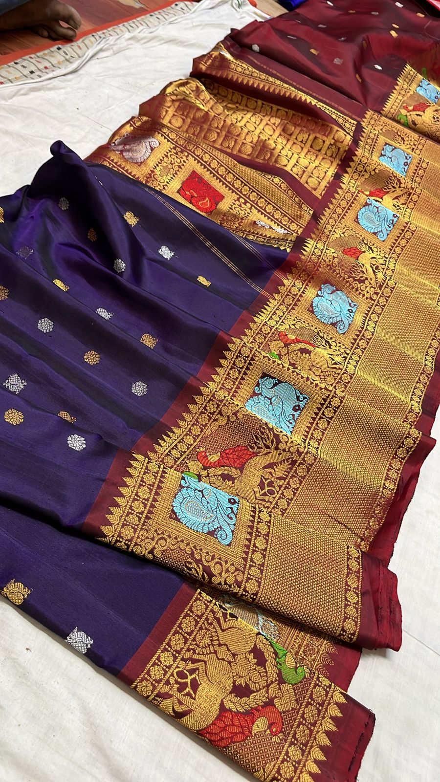✨✨Pure Gadwal Traditional
           Meenakari turning
           Border Pattu Sarees ✨✨