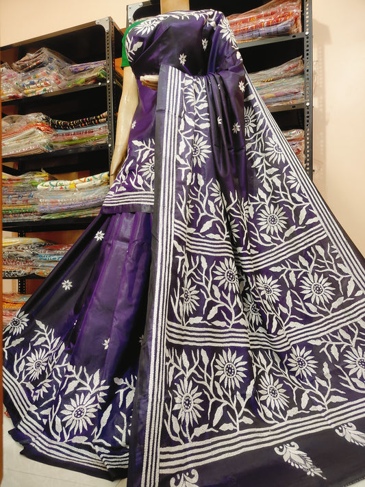 Traditional Shantiniketan hand Kanthastitch saree On 
Belendend bangalore silk Material 
With Kanthastitch Work Bp