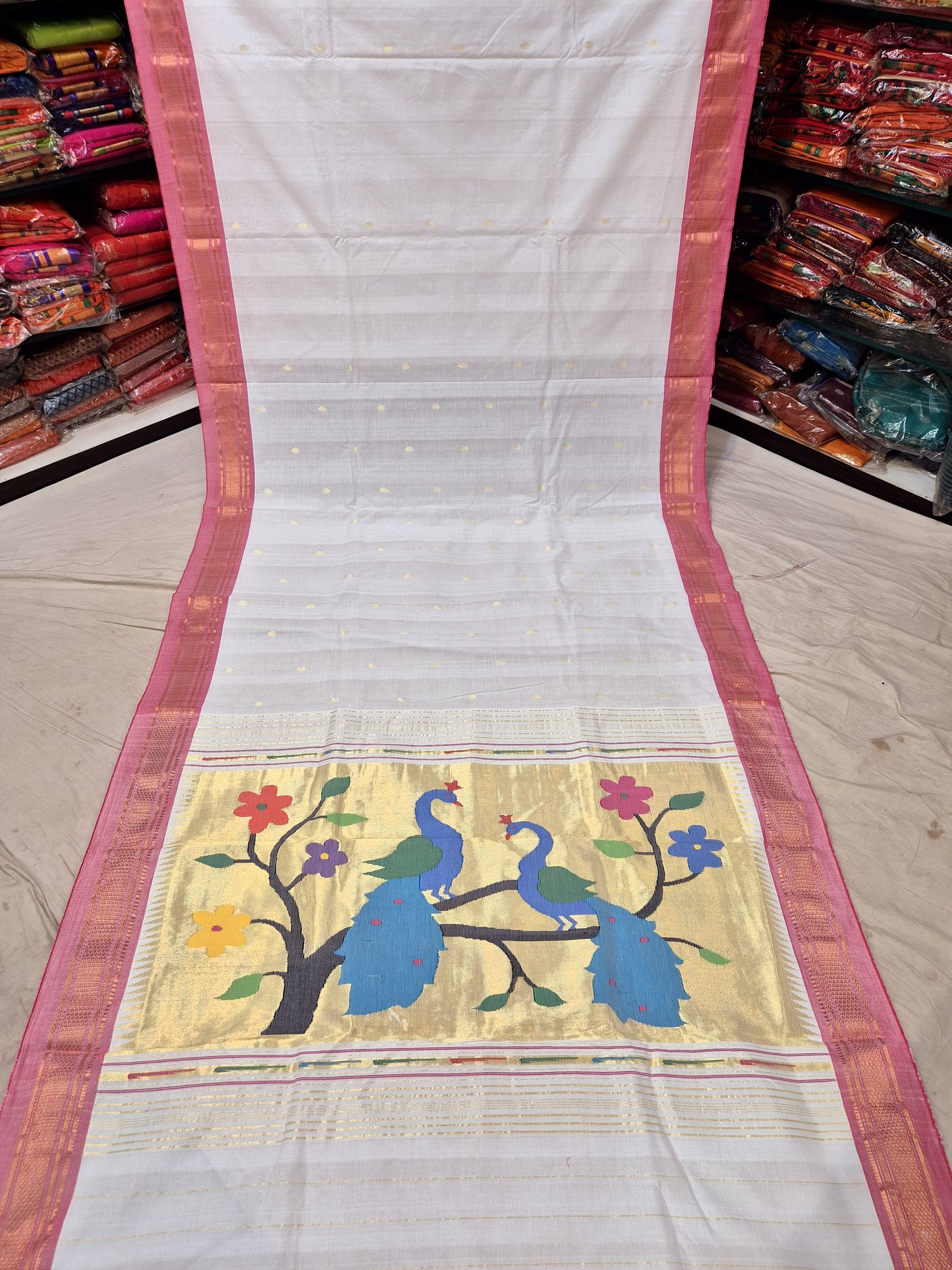 Ovniya | Cotton Handloom Paithani Saree