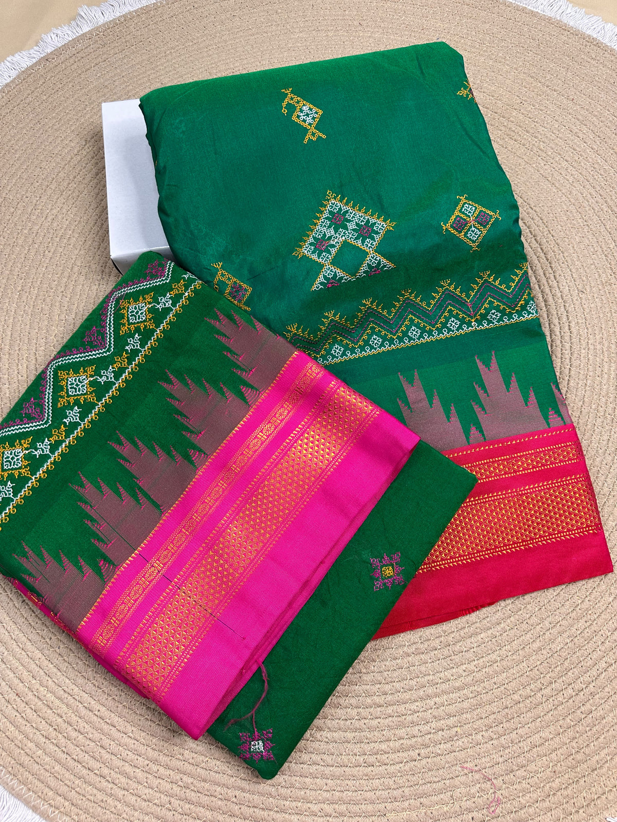 Material - Maserised cotton 
Border - Temple border, Chikki Paras
Saree Name -Tana warpa kasuti saree 
Pallu -Ilkal pallu
Blouse -contrast
Handloom -no
Saree length- 6.2