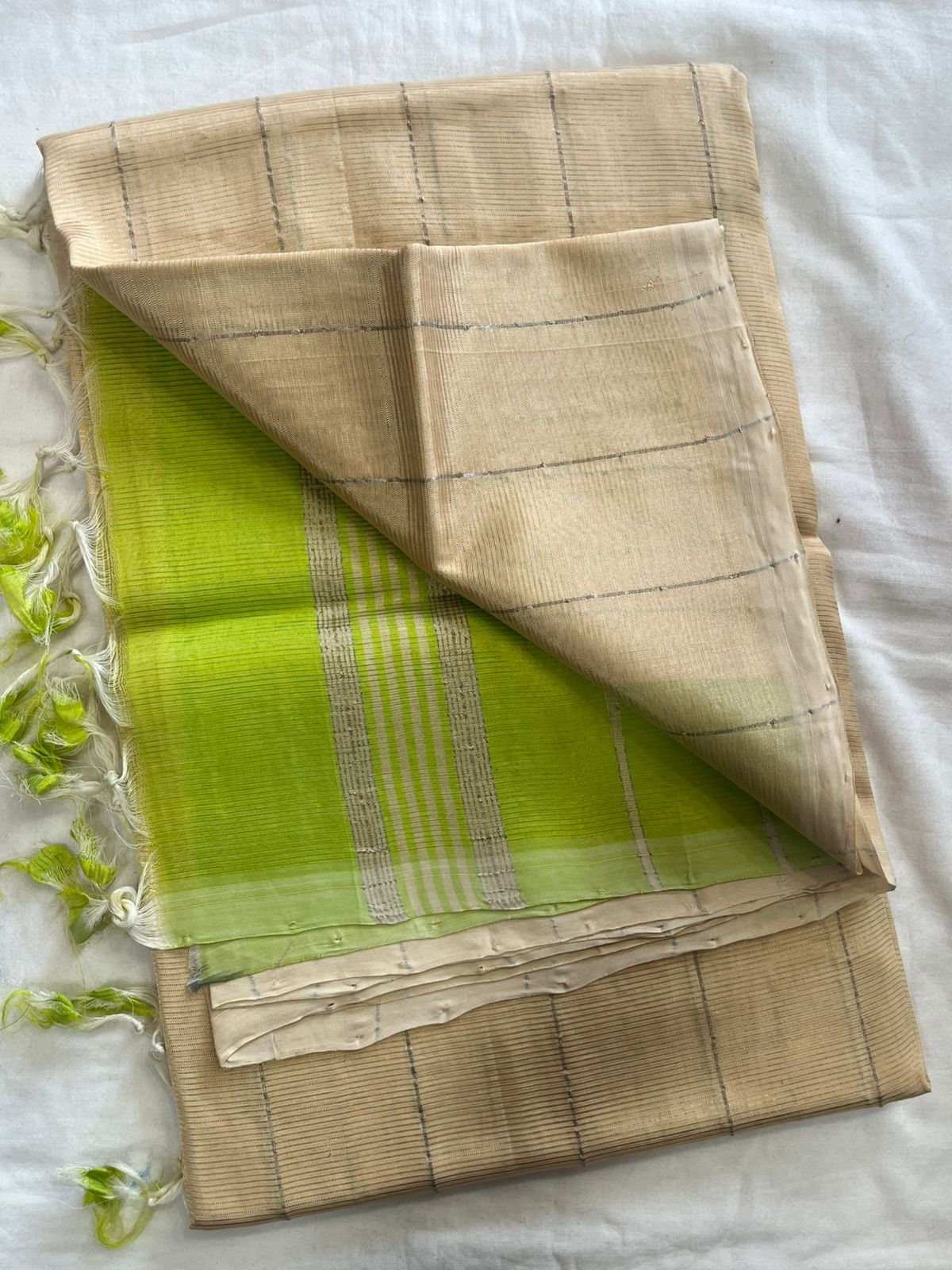 **Material **:- Mangalagiri handloom pattu by cotton 

**Model **:- all-over zari lines model sarees 

Contrast zari lines pallu & blouse