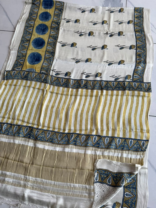 New Arrival Premium Modal Silk 2pc Suit
Top – Modal Silk (2.50 mtr)
Dupatta – Modal Silk (2.50 mtr)
Vanaspati Ajrakh
Kutch Ajrakh Elegant look | Premium Quality | Festive & Party Wear
