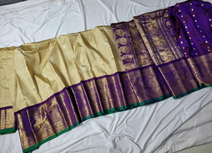Abhayanti | Pure Pattu Gadwal Sarees