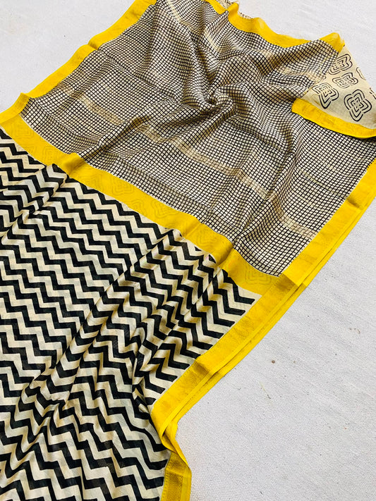 Let’s Wear #ethicallymade✅
🍁Beautifully Crafted Maheshwari Silk Saree  collection🍁
 Specially Designed in Bagru  jahota rapid dabu hand block print
100% Natural Dye
Fabric : Maheshwari Silk 
Length : 5.5 Meters
Blouse Piece : 0.90 Meter
