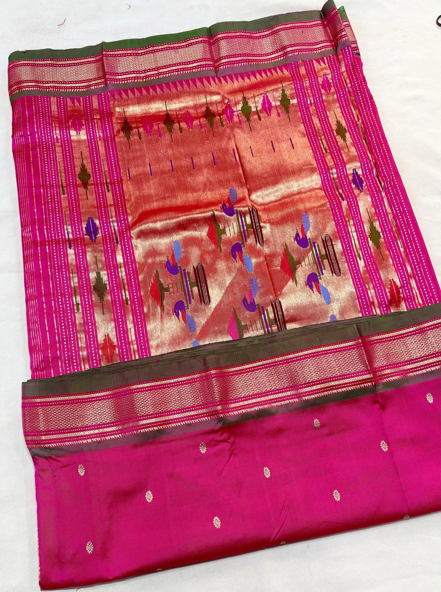 Zanvisha | Pure handloom silk paithani