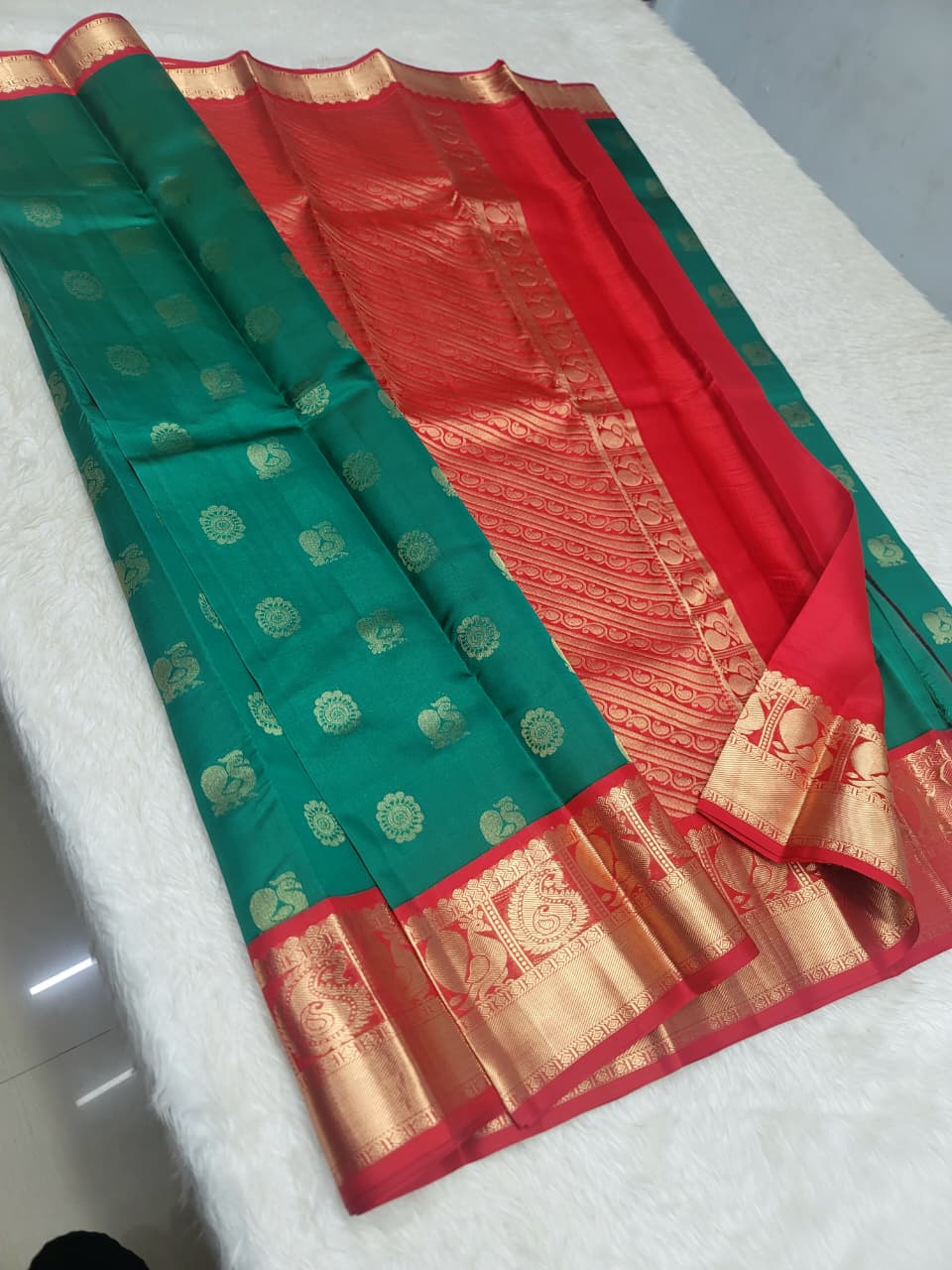 Kavya | Kanjeevaram pure silk saree