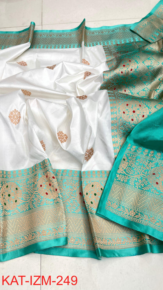 
Pure Handloom banarasi KATAN **Checks +Meenakari* SAREE
*KATAN Checks + Meenakari*
Silk Sarees with antique Jari 
*Rich Pallu
*  Blouse with Border
* Smooth & Soft Fabric