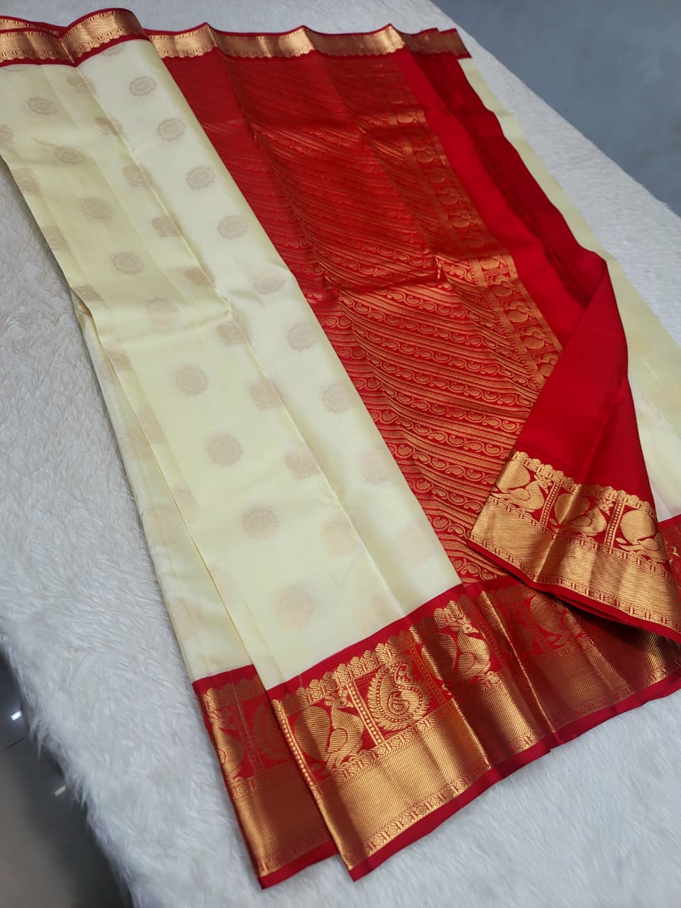 Vidhya | Kanjeevaram pure silk saree