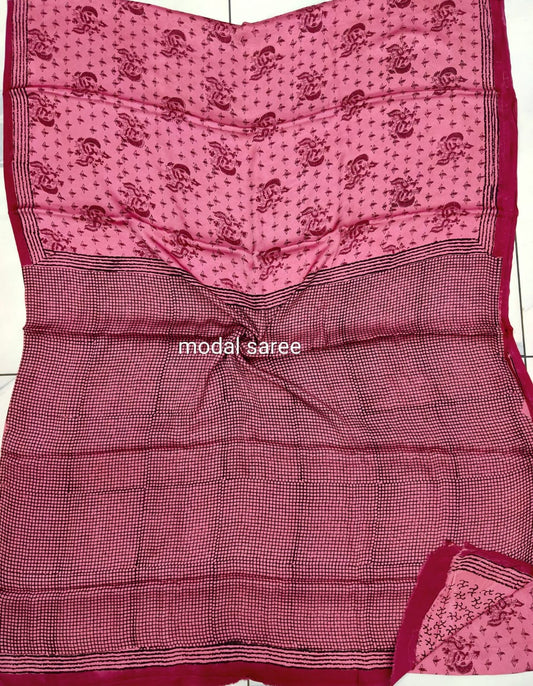 New Arrival Premium Modal Silk 2pc Suit
Top – Modal Silk (2.50 mtr)
Dupatta – Modal Silk (2.50 mtr)
Vanaspati Ajrakh
Kutch Ajrakh Elegant look | Premium Quality | Festive & Party Wear
