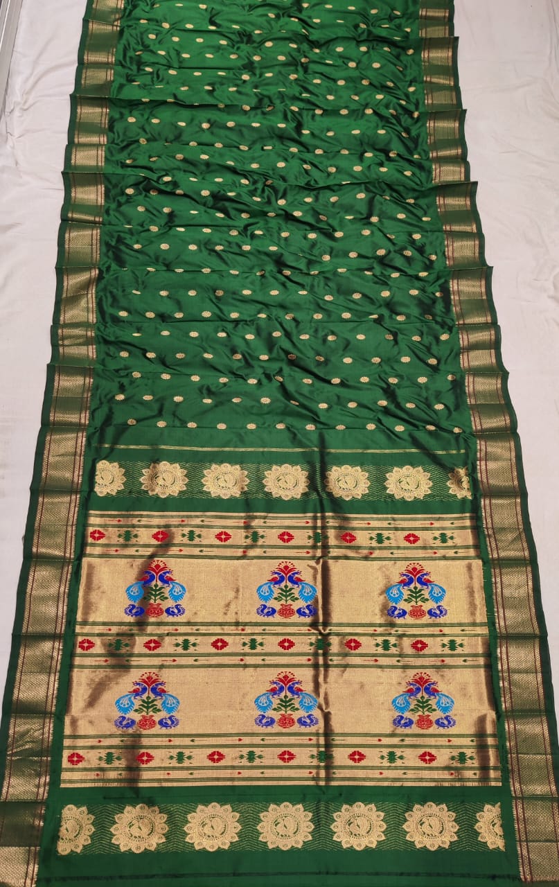 Phanvya | Maharani Kalanjali Paithani Saree