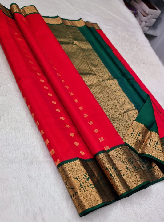 Dharnitha | pure silk kanjivarams