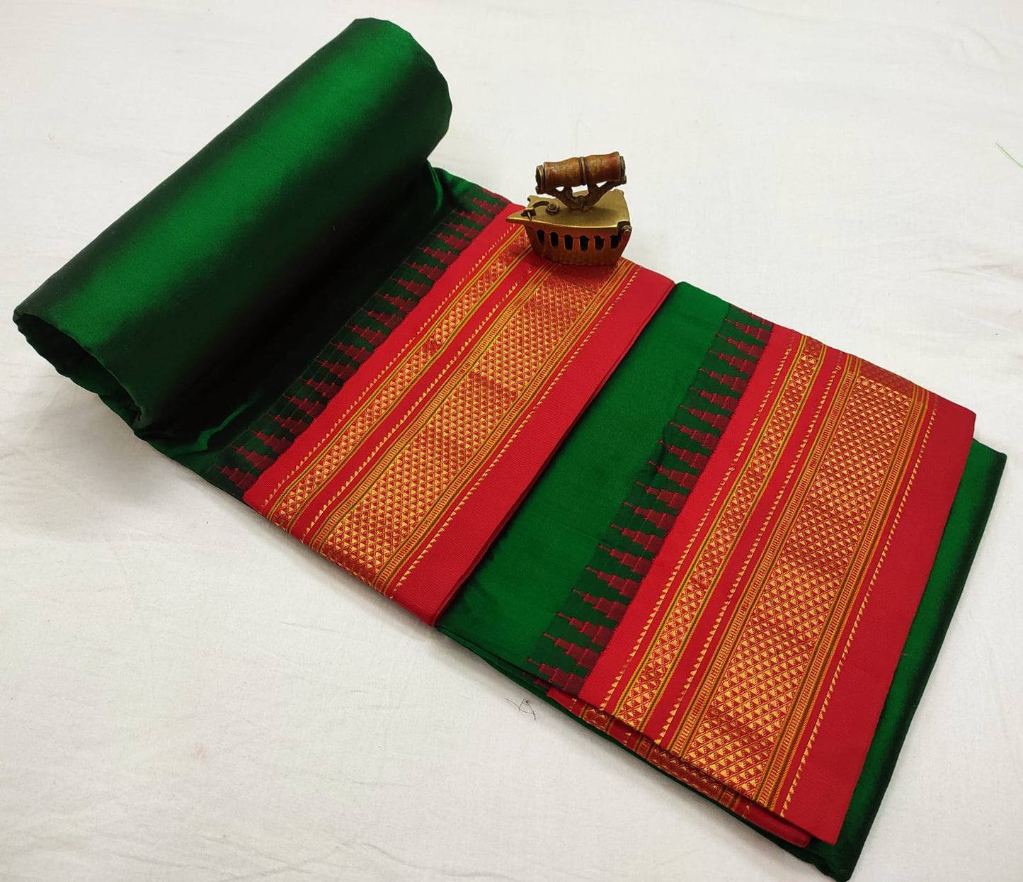 Dimple-ilkal-pure-silk-saree | Plain Ilkal Pure Silk Saree