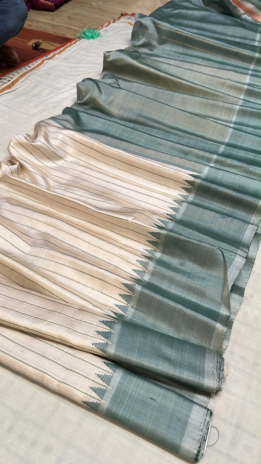 Govind | Pure Silk Gadwal Sarees