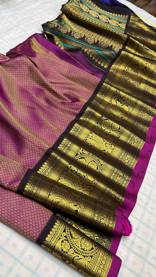 ✨✨Pure Gadwal Traditional
          Border Brocade 
          Pattu Sarees ✨✨