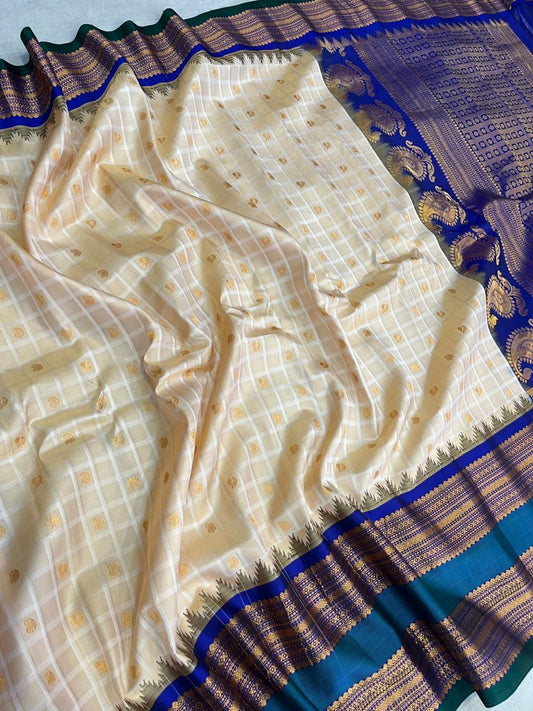 Arshila | Pure Pattu Gadwal Sarees