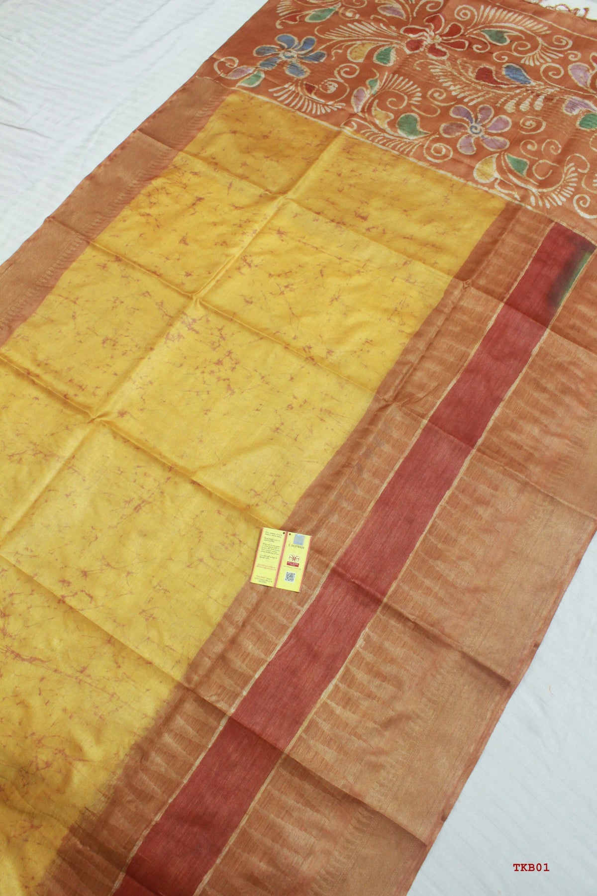 👆Pure Tussar Silk 
Saree With 
Blouse Piece
