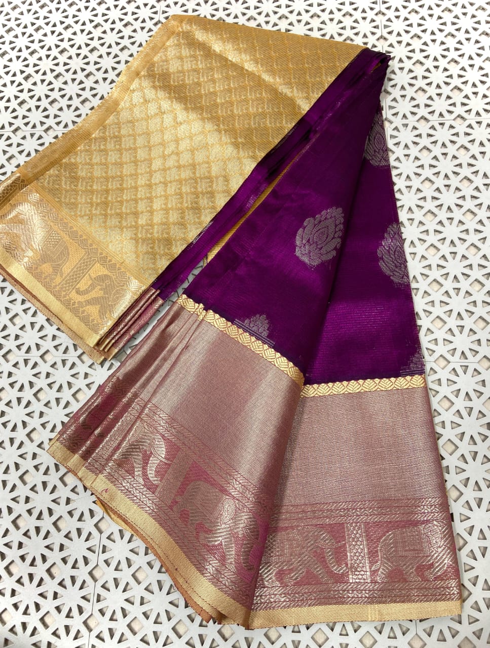 Madayisnu  | Mangalagiri Handloom Pattu Saree