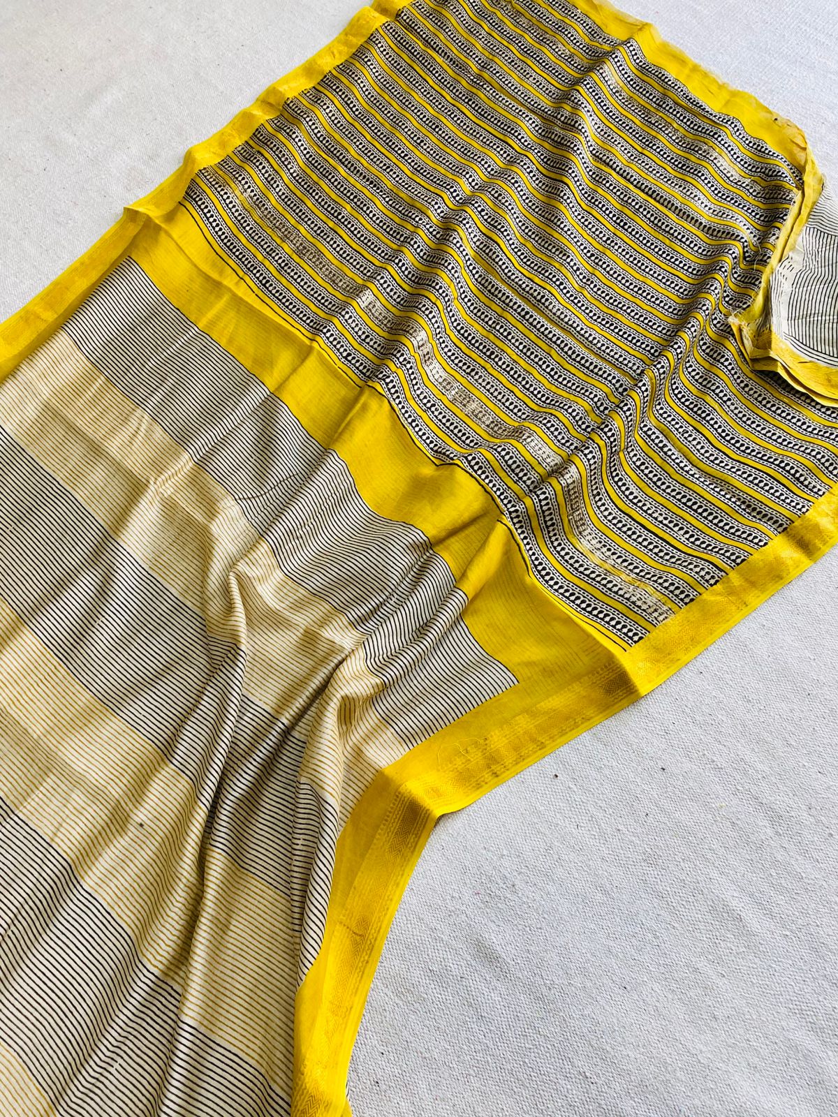 Let’s Wear #ethicallymade✅
🍁Beautifully Crafted Maheshwari Silk Saree  collection🍁
 Specially Designed in Bagru  jahota rapid dabu hand block print
100% Natural Dye
Fabric : Maheshwari Silk 
Length : 5.5 Meters
Blouse Piece : 0.90 Meter
