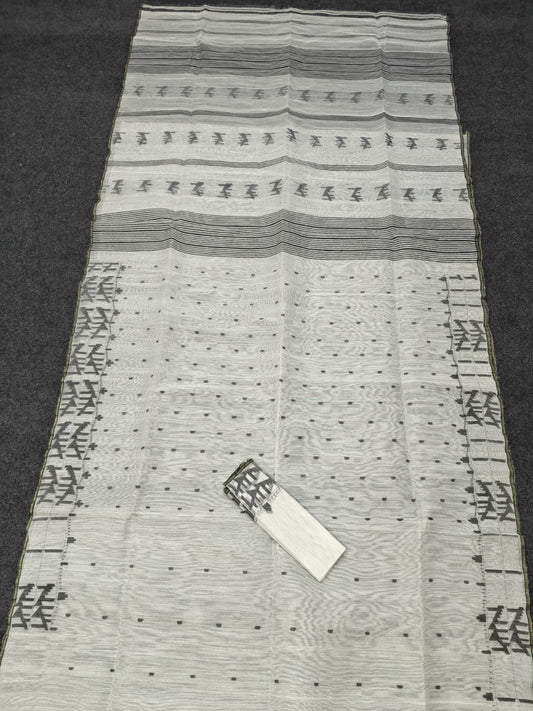 Authentic bangladesi 
half silk jamdani
With bp