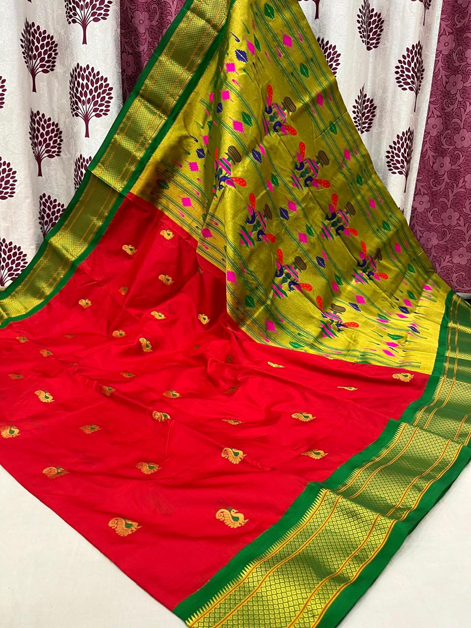 Bhasuja | Powerloom Kadiyal Paithani Silk Saree