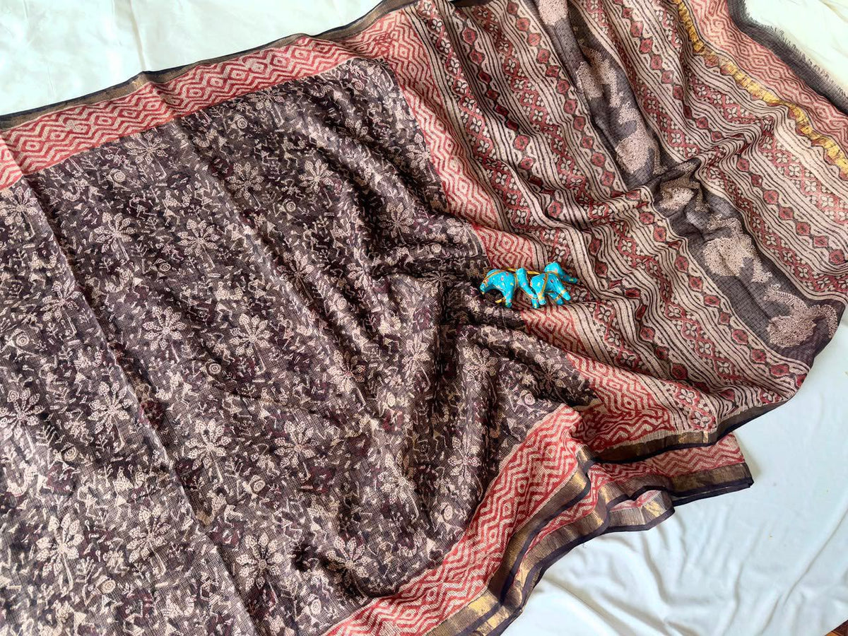 Summer special collection
Vanaspati ajark print

🥻🥻🥻🥻🥻🥻
 Kota saree new collection of Bagru print 
New collection Saree Kota Doriya .
Hand made 
Block print , Dabu print , Bagru print , vaspati print, ajark prijt
Saree length 5.5 mtr
Blouse.  80cm
Hand block printed