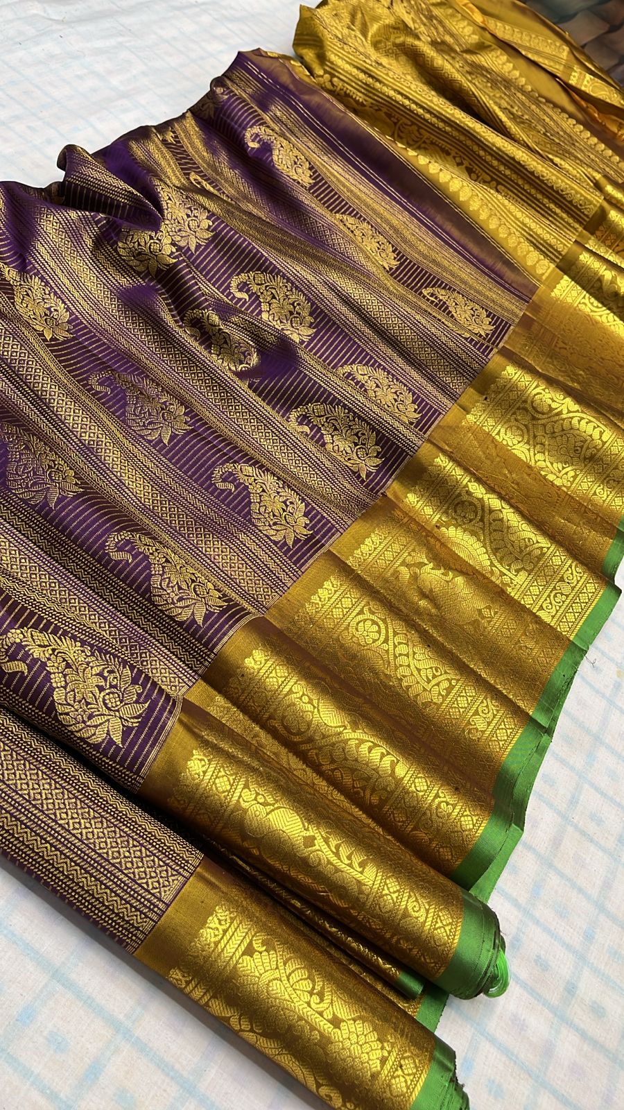 ✨✨Pure Gadwal Traditional
          Border Brocade 
          Pattu Sarees ✨✨