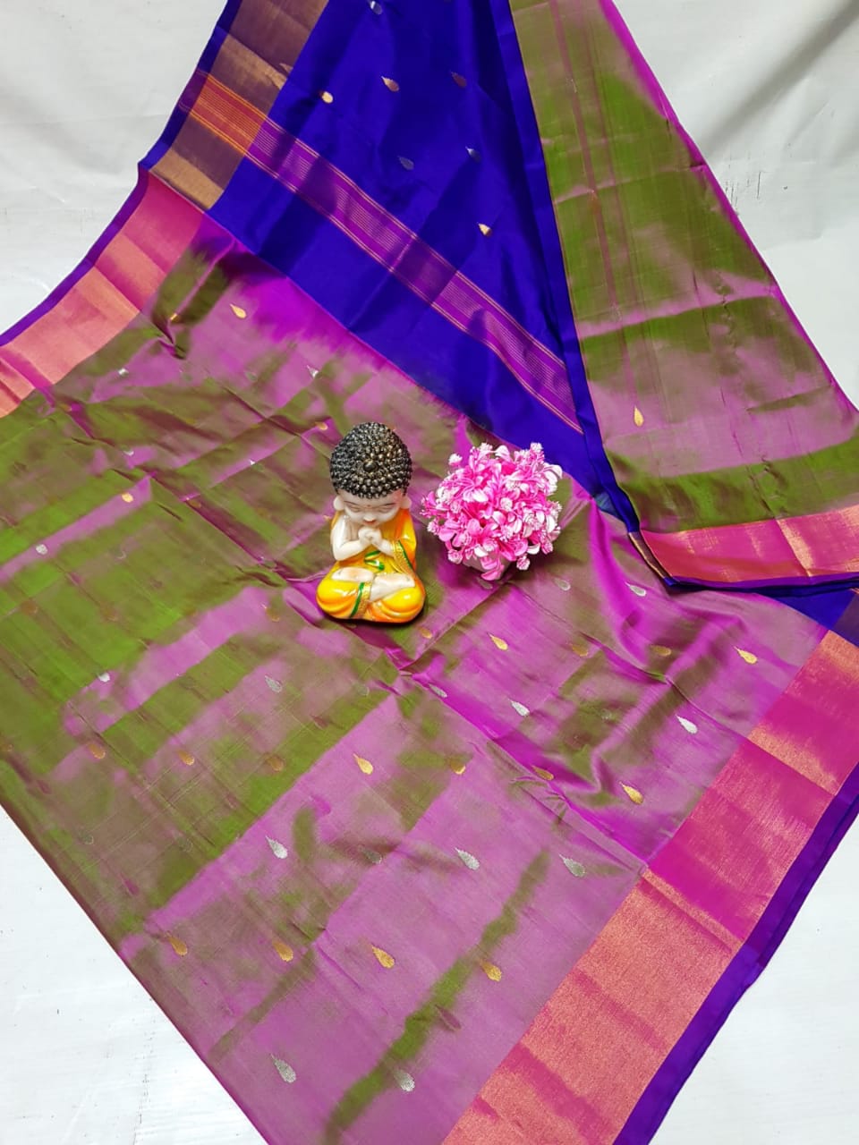 Ulranika | Uppada-Pattu-Nakshatra butti-Saree