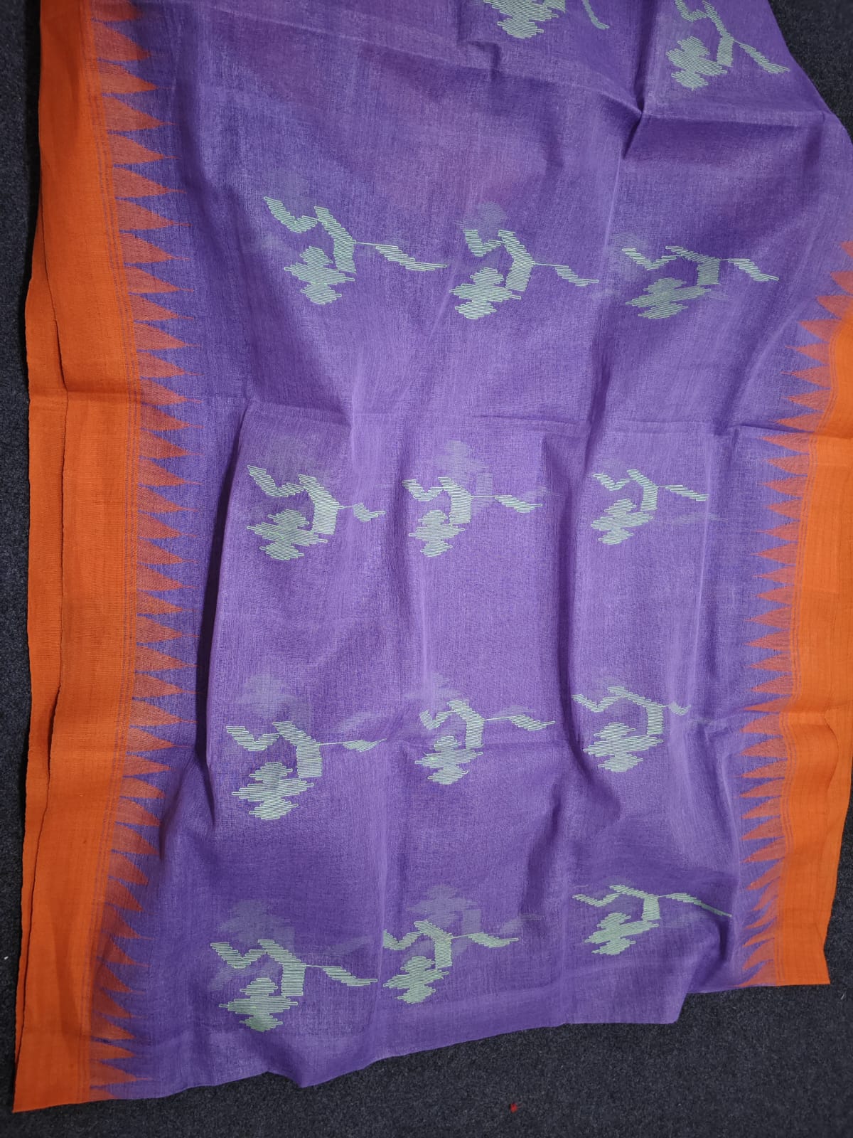 Authentic handloom 
monipuri cotton saree
With bp
