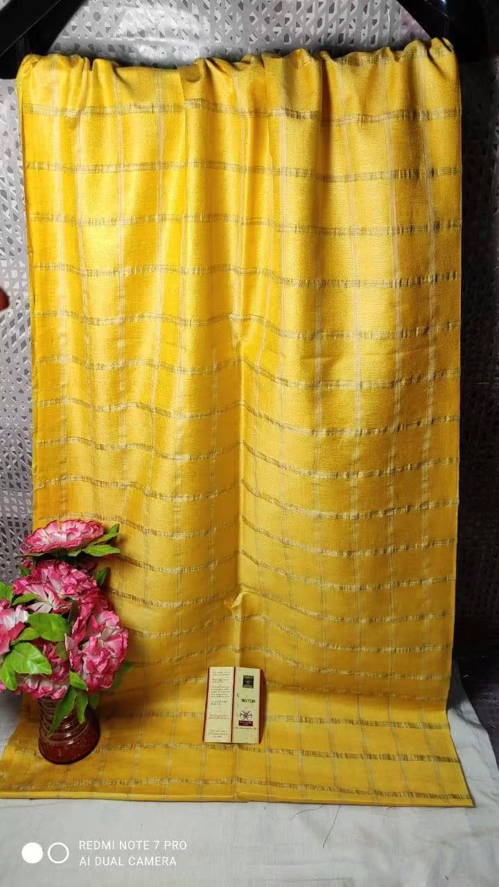 Pure katan silk weaving
Box check saree size 5.50 mtr
Running blouse size 1 mtrb