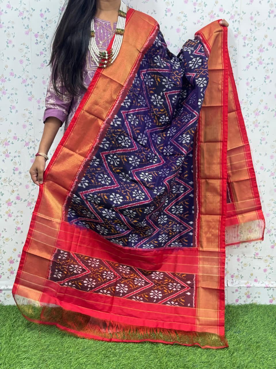 Ivi | Ikat Pure Silk Dupatta