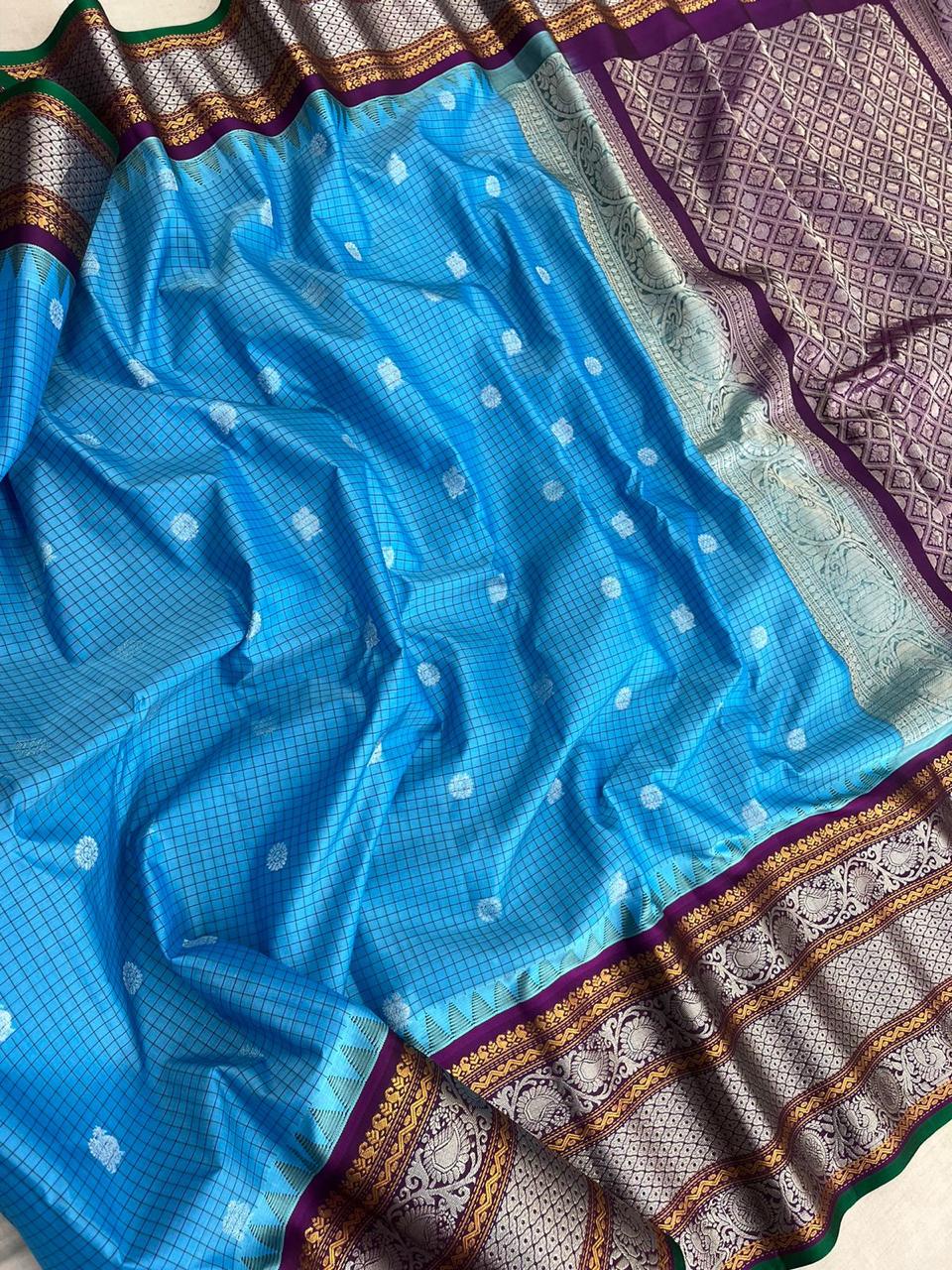 Ashnoor | Gadwal Sarees in pure Silk