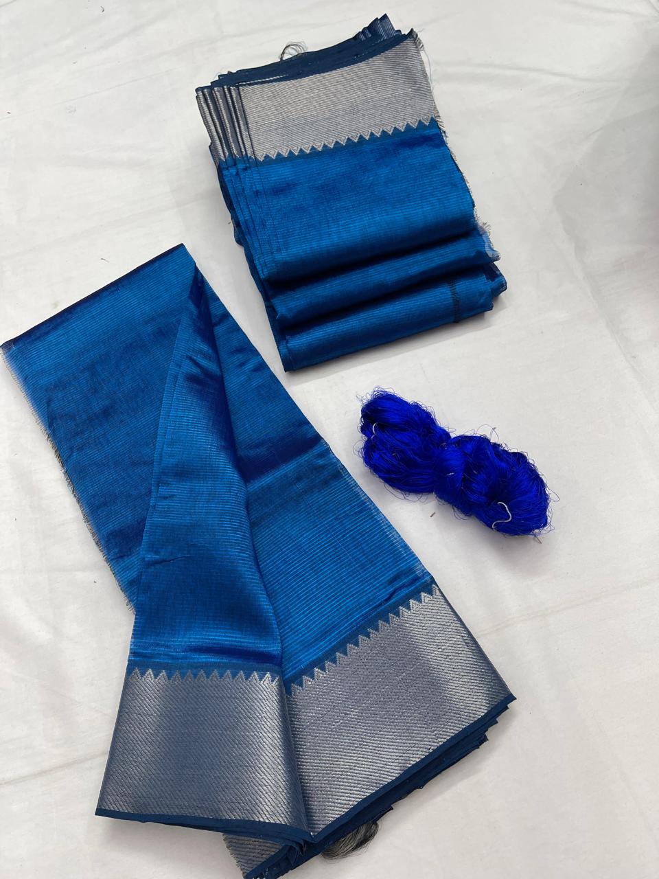 Mangalagiri pattu by cotton
pure handloom big jari border
sarees with running blouse