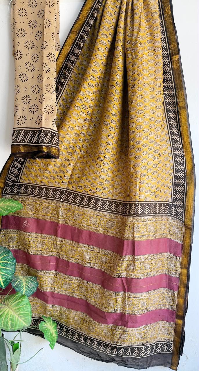 🍁Beautifully Crafted Maheshwari Silk Saree  collection🍁
 Specially Designed in Bagru  jahota rapid dabu hand block print
100% Natural Dye
Fabric : Maheshwari Silk 
Length : 5.5 Meters
Blouse Piece : 0.90 Meter