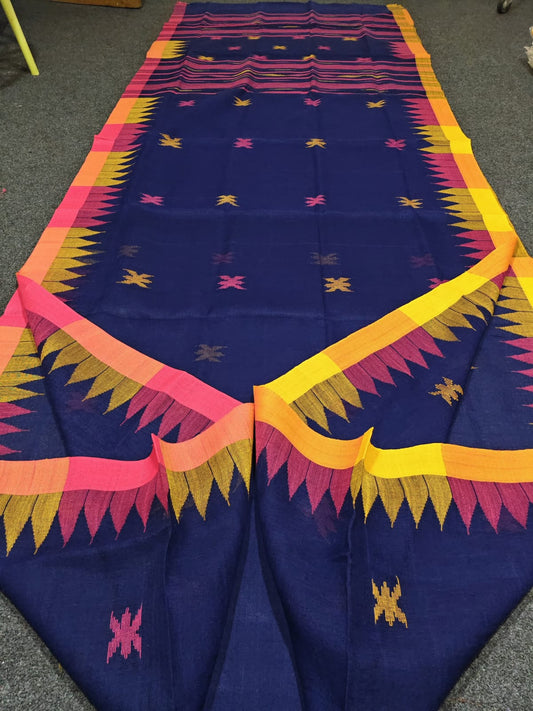 Handloom manipuri cotton saree
With bp