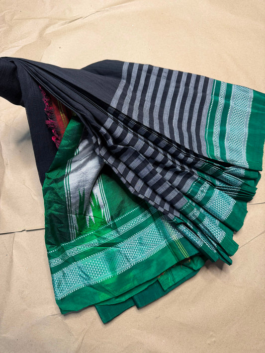 Material - viscos by cotton with Cotton By Cottan 
Border - *Gayatri And Chikki Big border 
Saree Name -ilkal special Gayatri saree
Pallu -*silk pallu*
Blouse -running
Handloom - *Hand Loom*
Saree length- 7.2