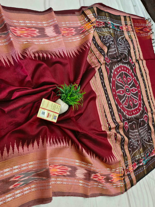 *Pure raw silk handloom Ikkat and vidarbha temple border saree with contrast blouse*
Pure raw silk saree
Silk mark certified
Handloom made
Best quality