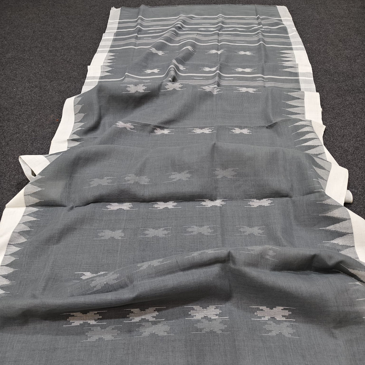 Authentic handloom
 monipuri cotton saree
With bp
