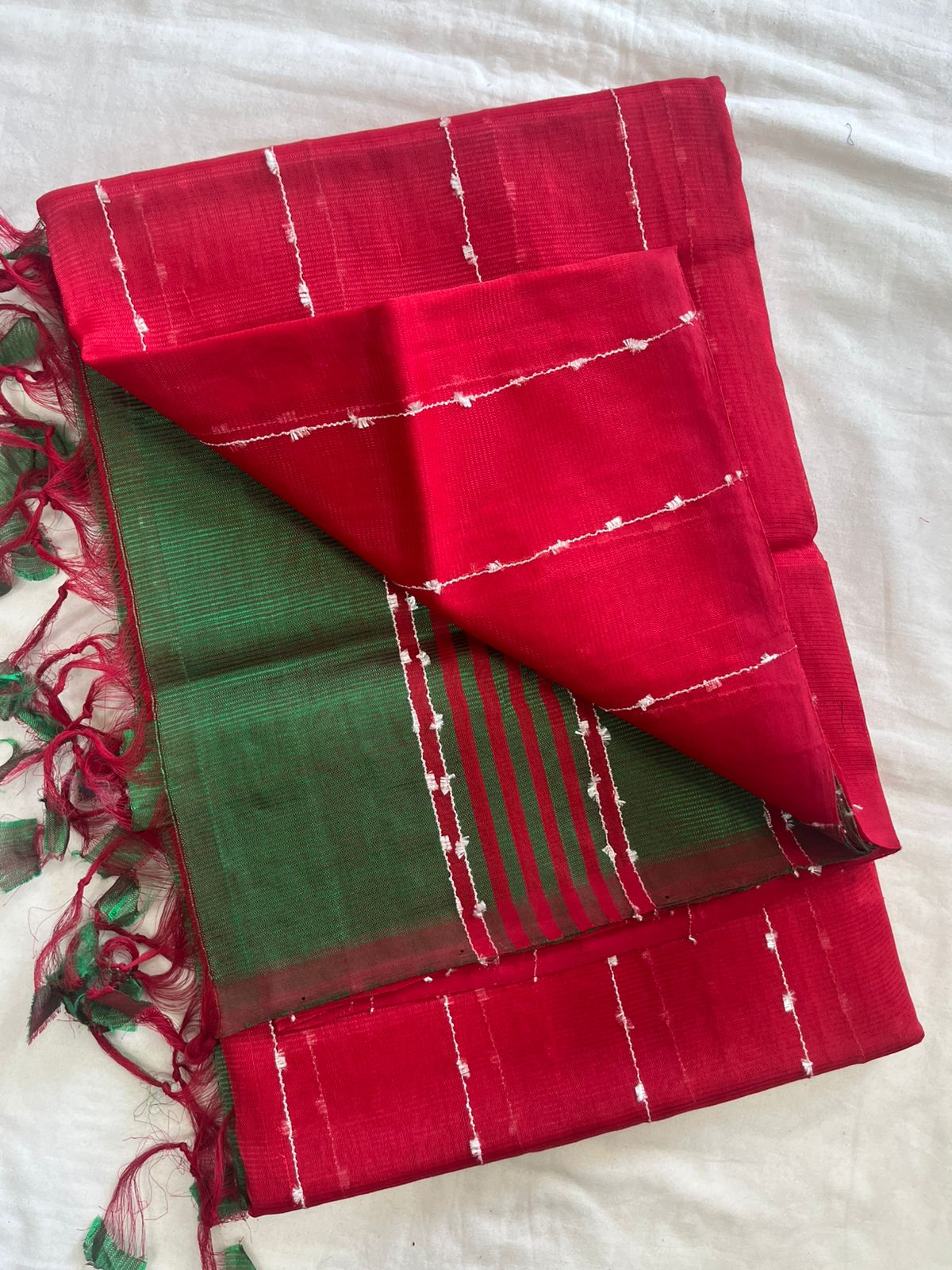 **Material **:- Mangalagiri handloom pattu by cotton 

**Model **:- all-over zari lines model sarees 

Contrast zari lines pallu & blouse