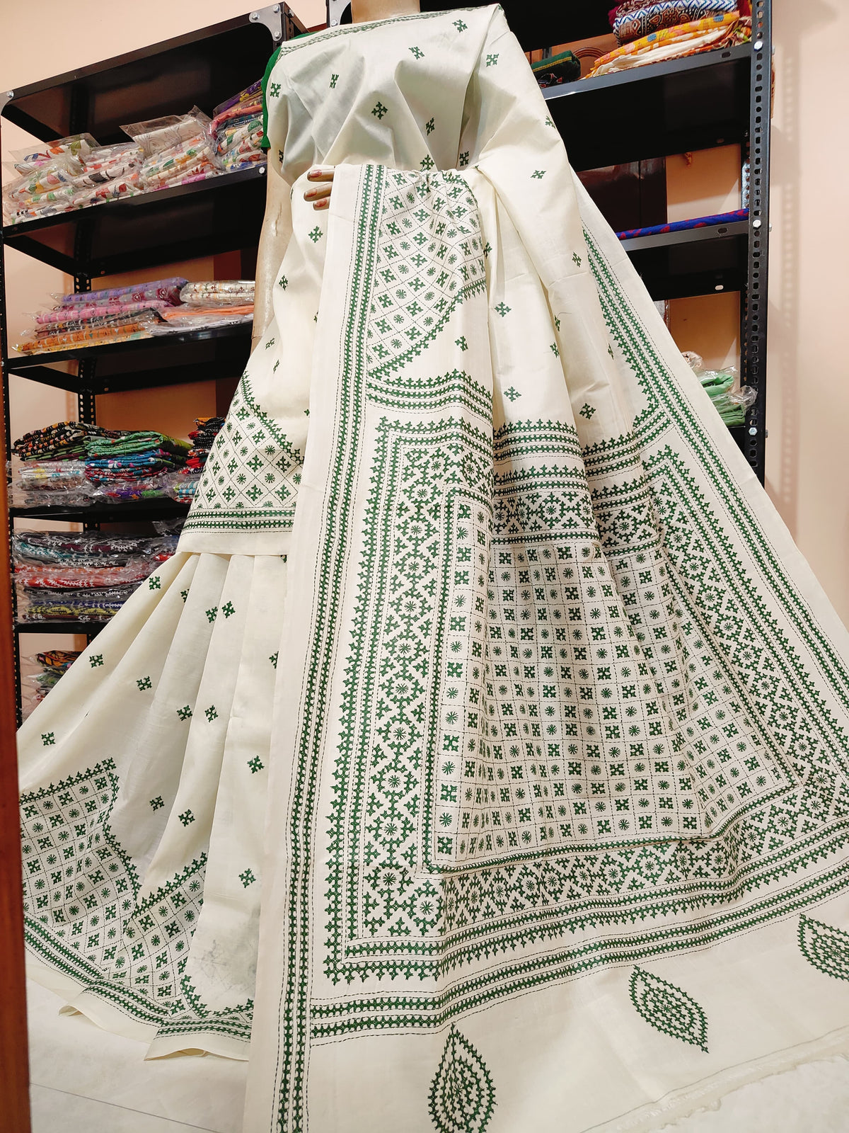 *EXCLUSIVE COLLECTION OF HAND KANTHA & GUJRATI STICH ON PREMIUM QUALITY PURE TUSSAR SILK*
WITH WORK BP

