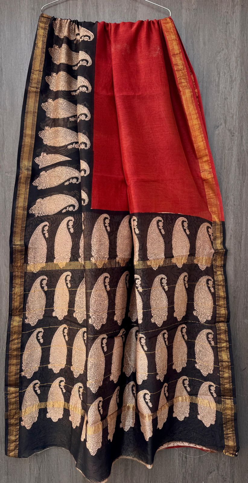 Malhotra | Block printed Maheshwari Silk Saree