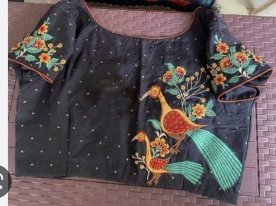 Chiangi | embroidered blouse