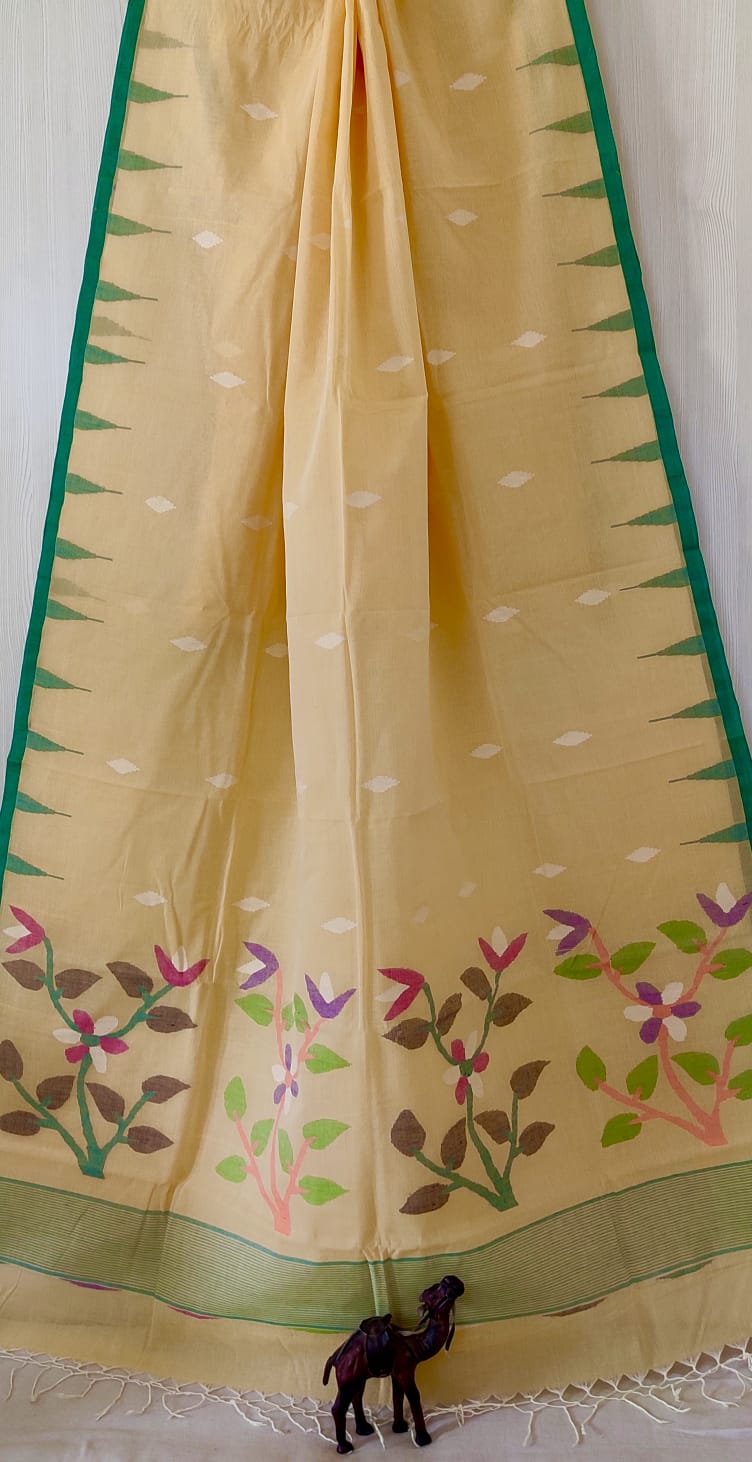 Very exclusive,Beautiful 100 Count pure 
Cotton by Cotton Hand Spoon jamdani 
with temple border with very 
elegant jamdani motif pallu
Without bp