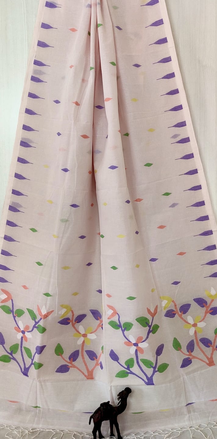 Very exclusive,Beautiful 100 Count pure 
Cotton by Cotton Hand Spoon jamdani 
with temple border with very 
elegant jamdani motif pallu
Without bp