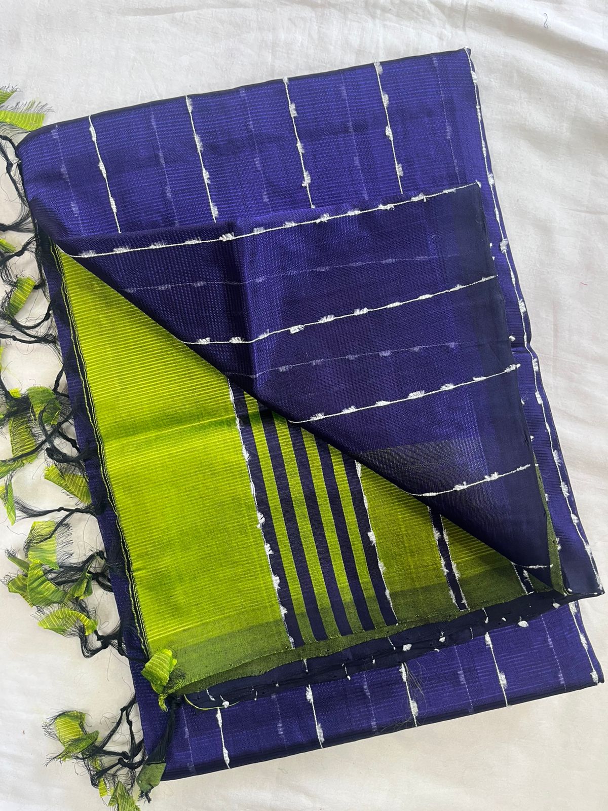 **Material **:- Mangalagiri handloom pattu by cotton 

**Model **:- all-over zari lines model sarees 

Contrast zari lines pallu & blouse