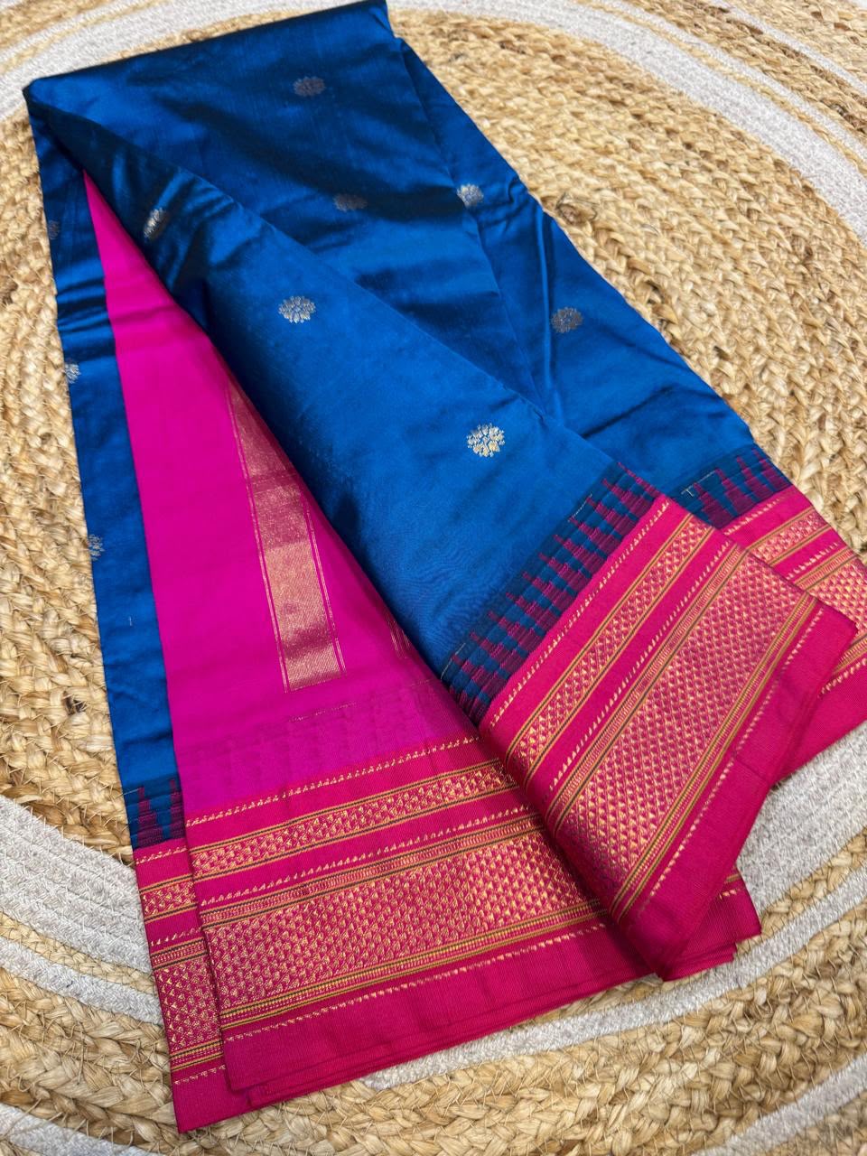 *All New Colours* 

*Exclusive silk ilkal saree*
*Pure silk korvai temple border* with *body butta* design superior quality ilkal saree & contrast blouse 
6.10mtrs length 
Full body pure silk 
Border, pallu & blouse semi silk
