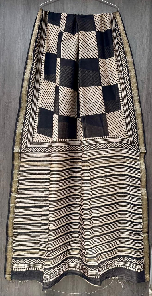 Byoma | Block printed with Maheshwari border